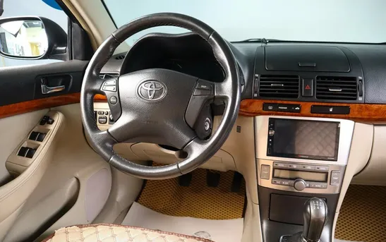 Toyota Avensis 1.80 механика, фото №1