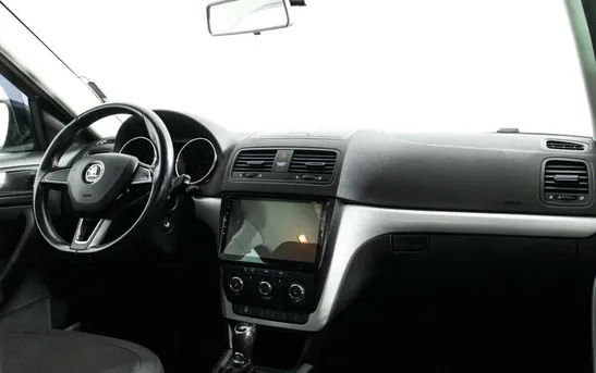 Skoda Yeti 1.40 робот, фото №1