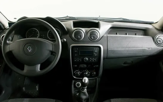 Renault Duster 2.00 механика, фото №1