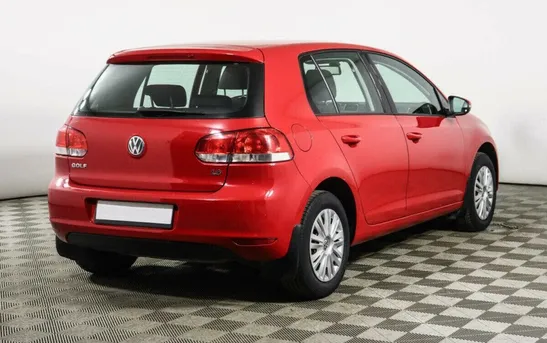 Volkswagen Golf 1.60 робот, фото №1