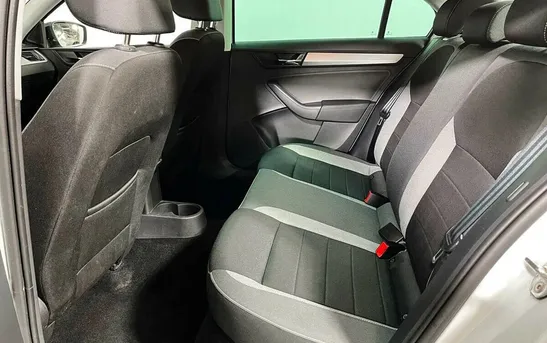 Skoda Rapid 1.40 робот, фото №1