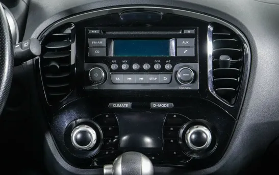 Nissan Juke 1.60 вариатор, фото №1