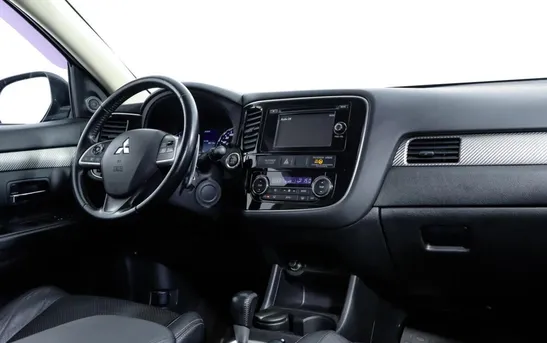 Mitsubishi Outlander 2.40 вариатор, фото №1