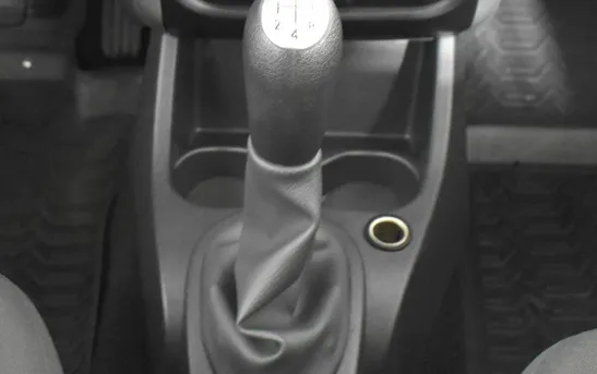 Nissan Almera 1.60 механика, фото №1