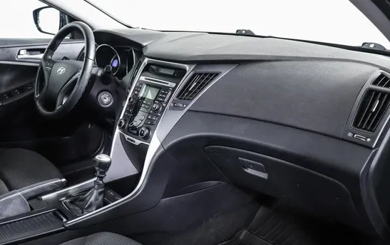 Hyundai Sonata 2.00 механика, фото №1