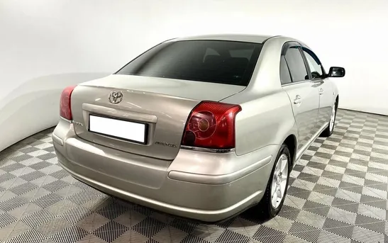 Toyota Avensis 1.80 механика, фото №1