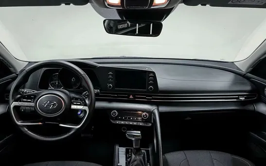 Hyundai Elantra 2.00 автомат, фото №1