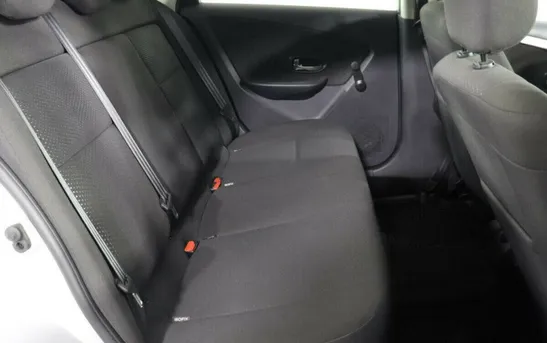 Nissan Almera 1.60 механика, фото №1