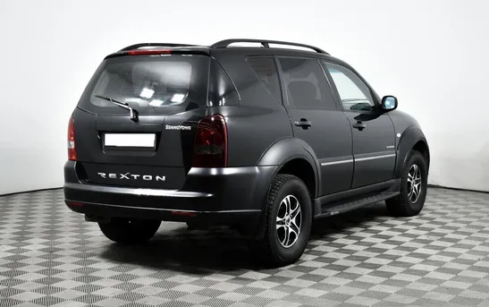 SsangYong Rexton 2.70 автомат, фото №1