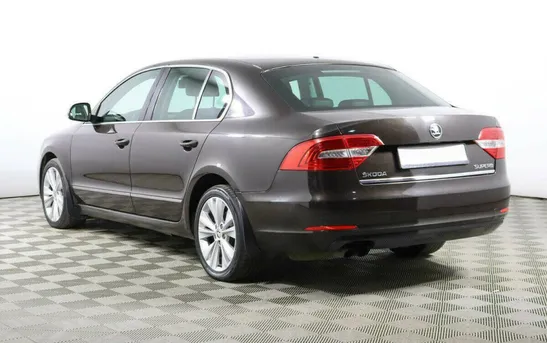 Skoda Superb 1.80 робот, фото №1