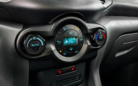 Ford EcoSport 1.60 механика, фото №1