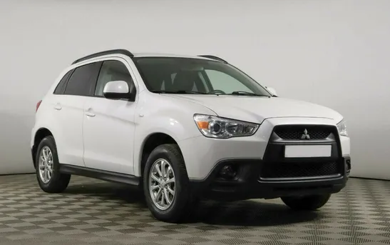 Mitsubishi ASX 1.80 вариатор, фото №1