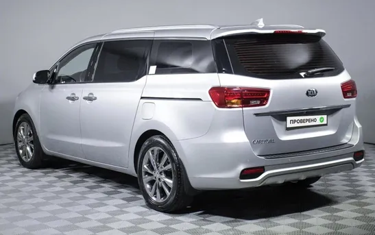 Kia Carnival 2.20 автомат, фото №1