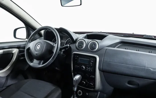 Renault Duster 2.00 автомат, фото №1