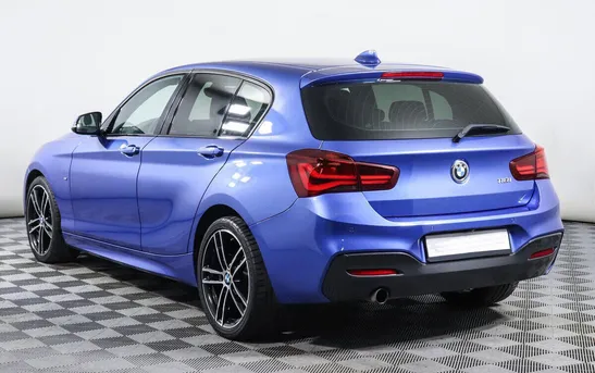 BMW 1 серии 1.50 автомат, фото №1