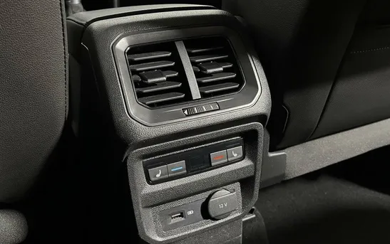 Volkswagen Tiguan 2.00 робот, фото №1