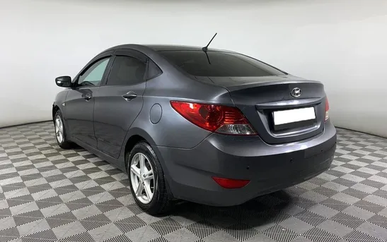 Hyundai Solaris 1.60 механика, фото №1