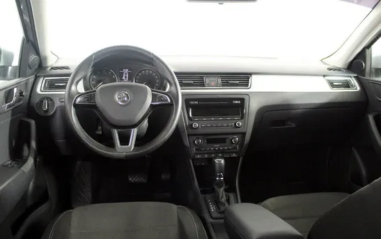 Skoda Rapid 1.40 робот, фото №1