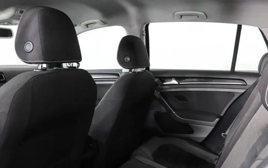 Volkswagen Golf 1.40 робот, фото №1