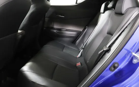 Toyota C-HR 1.20 вариатор, фото №1