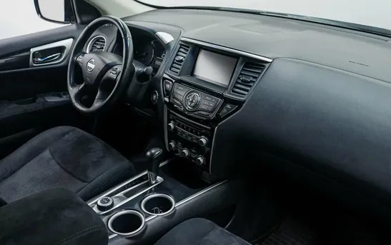 Nissan Pathfinder 3.50 вариатор, фото №1