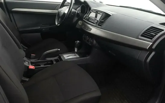 Mitsubishi Lancer 1.60 автомат, фото №1