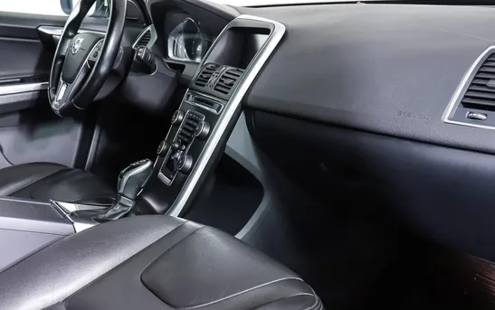Volvo XC60 2.40 автомат, фото №1