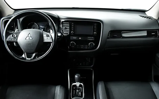 Mitsubishi Outlander 2.40 вариатор, фото №1