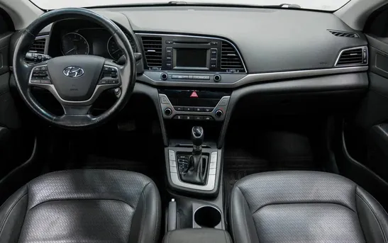 Hyundai Elantra 2.00 автомат, фото №1