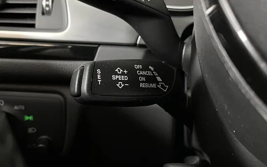 Audi A6 2.00 робот, фото №1