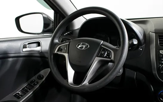 Hyundai Solaris 1.60 механика, фото №1