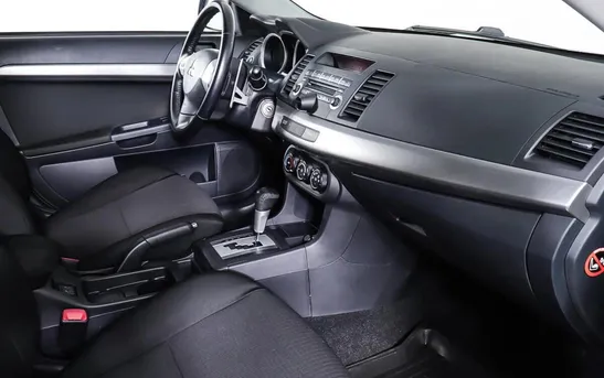 Mitsubishi Lancer 2.00 вариатор, фото №1