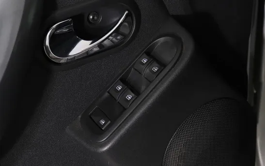 Renault Duster 2.00 автомат, фото №1