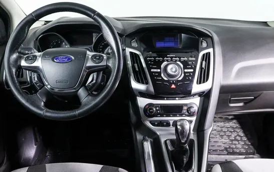 Ford Focus 2.00 механика, фото №1