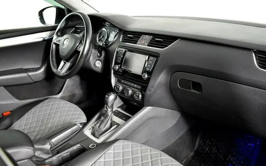 Skoda Octavia 1.80 робот, фото №1