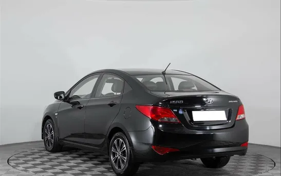 Hyundai Solaris 1.60 механика, фото №1