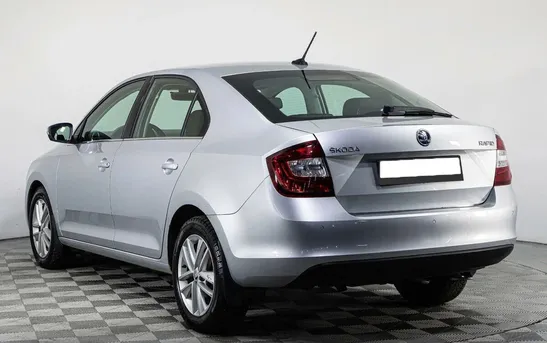 Skoda Rapid 1.60 механика, фото №1