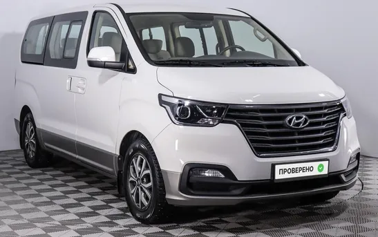 Hyundai H-1 2.50 автомат, фото №1
