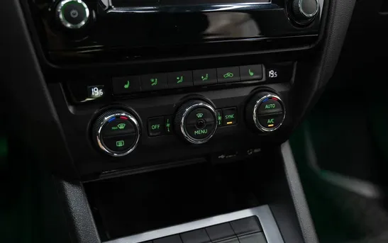 Skoda Octavia 1.40 робот, фото №1