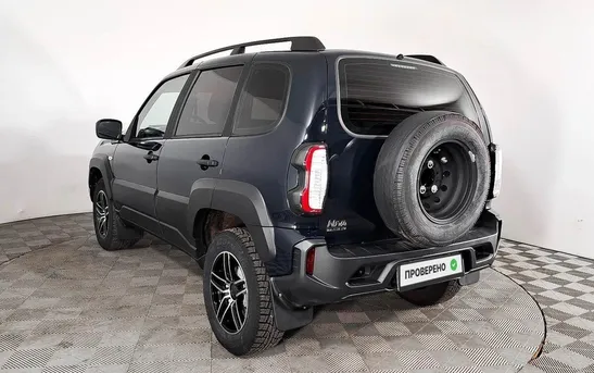 Lada (ВАЗ) Niva 1.70 механика, фото №1