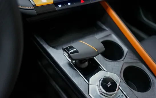 Changan UNI-V 1.50 робот, фото №1