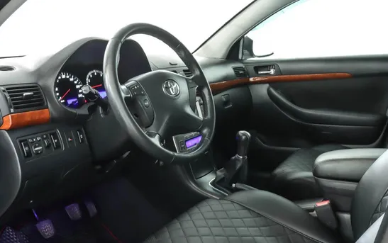 Toyota Avensis 1.80 механика, фото №1
