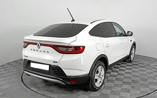 Renault Arkana 1.60 механика, фото №1