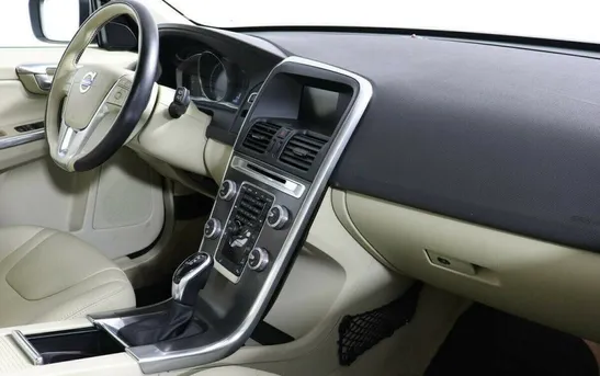 Volvo XC60 2.40 автомат, фото №1