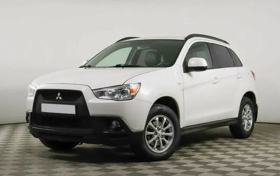 Mitsubishi ASX 1.80 вариатор, фото №1