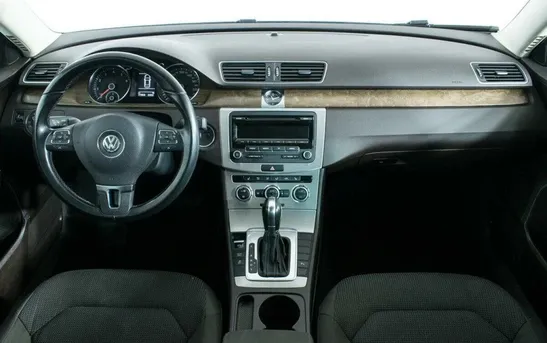 Volkswagen Passat 1.80 робот, фото №1