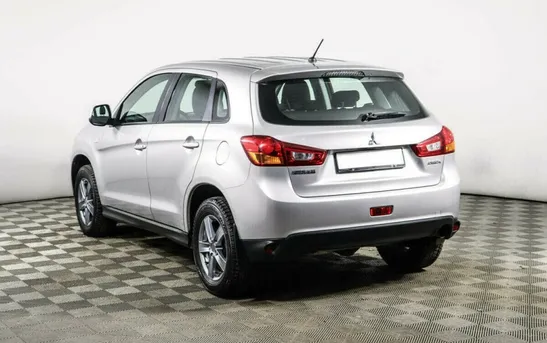 Mitsubishi ASX 1.60 механика, фото №1