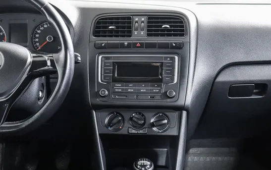 Volkswagen Polo 1.60 механика, фото №1