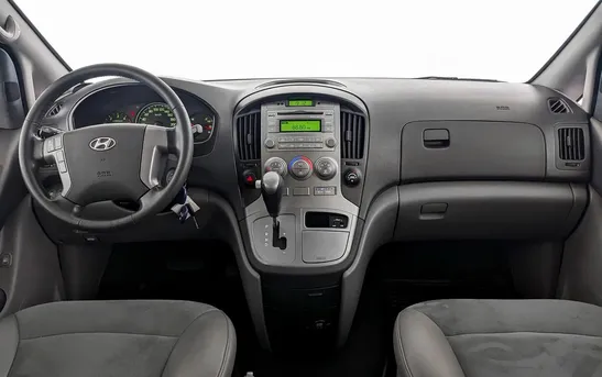 Hyundai H-1 2.50 автомат, фото №1