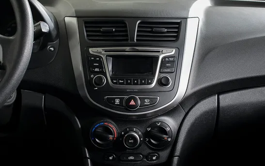 Hyundai Solaris 1.60 механика, фото №1